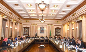 Cairo University Deans Council Discusses Final Arrangements for New Academic Year 2017/2018