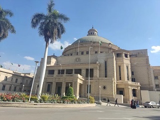 رئيس جامعة القاهرة يتفقد محطة التجارب والبحوث الزراعية بكلية الزراعة لمتابعة التشغيل ورفع كفاءة المحطة وتعظيم دورها التعليمي والإنتاجي