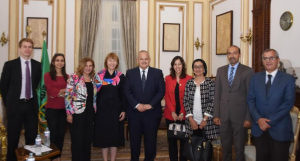 Cairo University President Meets Manager of British Council in Egypt to Discuss Means of Cooperation