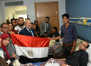Cairo University President and some Students Visit Policemen Injured at Oasis Terrorist Attack