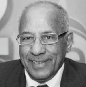 رئيس جامعة القاهرة ينعي الاستاذ الدكتور أحمد درويش أستاذ البلاغة والنقد الأدبي والأدب المقارن بكلية دار العلوم، وعضو مجلس الجامعة.‎