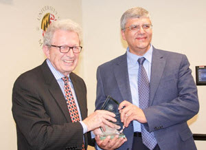 Cairo University Vice-President for Graduate Studies, Research Receives Distinguished Alumni Award from American Maryland University