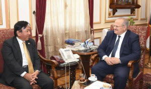 Cairo University President Meets Japanese Ambassador in Cairo and Delegation to Discuss Means of Cooperation with Japanese Universities