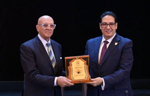 جامعة القاهرة تستضيف الأديب والكاتب الكبير محمد سلماوي في رحلة تكوينه من مدرجات الجامعة إلى فضاء الثقافة والصحافة