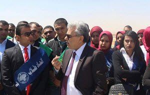 Gaber Nassar Visits Proposed New Capital of Egypt Accompanied by Group of Cairo University Students