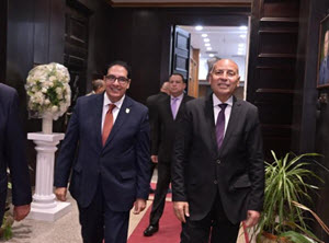 جامعة القاهرة تشارك في مؤتمر دعم وترويج المبادرة الوطنية للمشروعات الخضراء الذكية