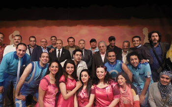 Cairo University President Earmarks 50 Thousand EGPs for Boosting the Short Stage Show Festival