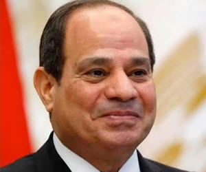 رئيس جامعة القاهرة يهنئ فخامة الرئيس عبدالفتاح السيسي بمناسبة الذكرى الرابعة والأربعين لتحرير سيناء.