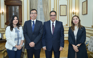 رئيس جامعة القاهرة يستقبل الممثل الجديد لهيئة التعاون الدولي اليابانية