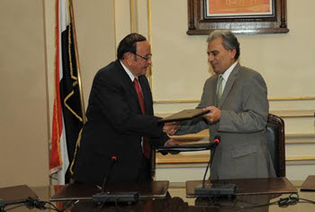 Cairo University and Nile University Sign a Memorandum of Understanding for Cooperation in the Nanotechnology Field